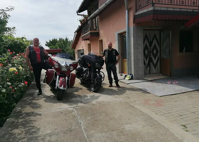 Casa Tinu